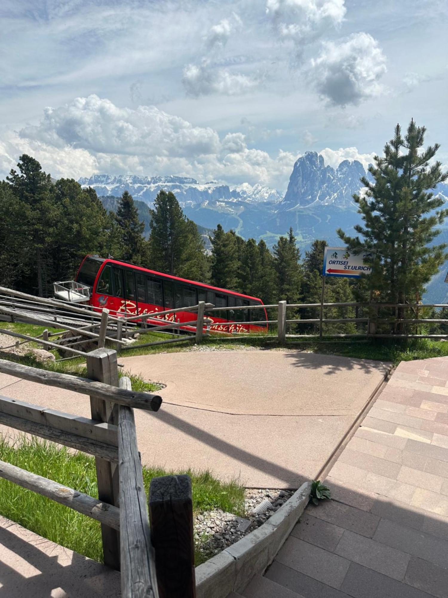 Chalet Da Mont Resciesa Ортізеї Екстер'єр фото